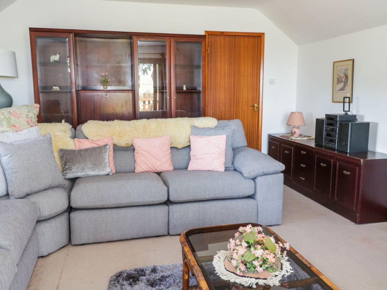 Garth Cottage Denbigh Esterno foto